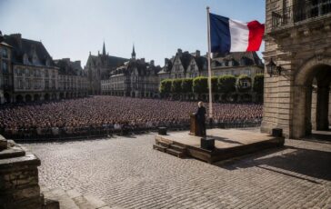 Le Pen avverte: le presidenziali sono una battaglia cruciale per la Francia
