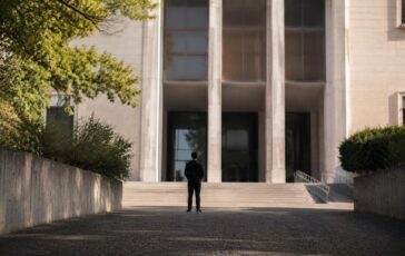 Metodo Hamer e cure alternative: la relazione che cambia il processo a Vicenza
