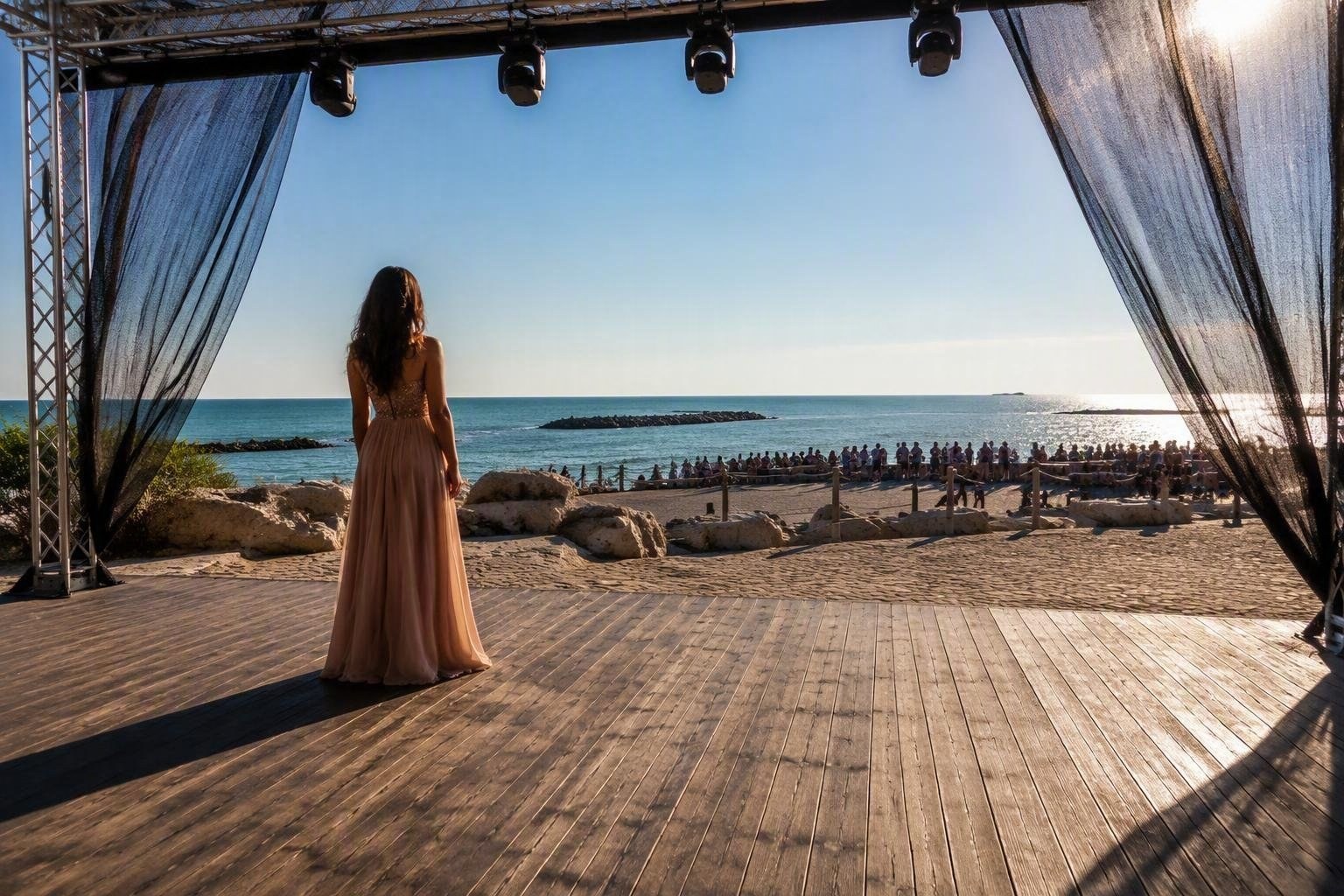 https://static.adhubmedia.com/notizie_it/wp-content/uploads/2026/09/noemi-racconta-la-caduta-dal-palco-a-san-salvo-marina-e-la-riabilitazione-az-1788435159.jpg