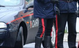 Aggredisce in strada una 12enne con una spranga
