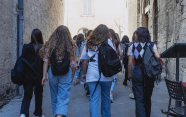 professoressa accoltellata studente