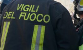 Incendio in un palazzo a Milano