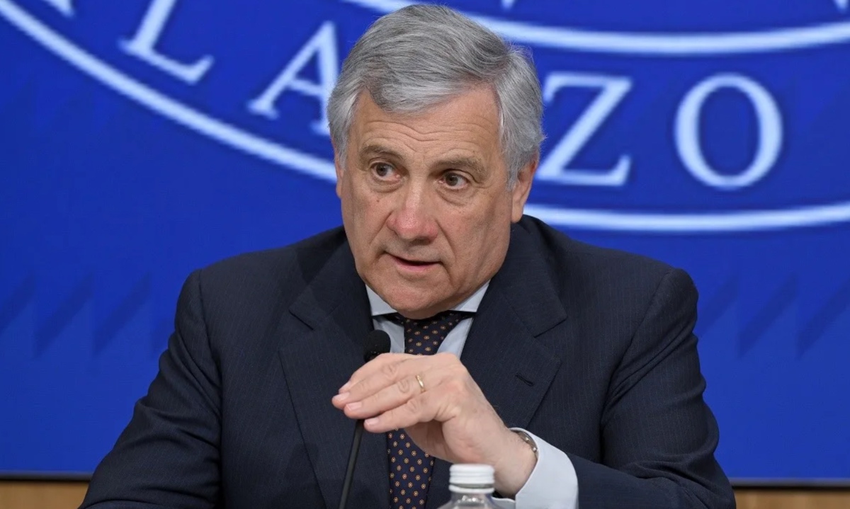 Tajani chiede più rigidità sugli arresti, l’Anm replica: "Parole contrarie allo Stato di diritto"