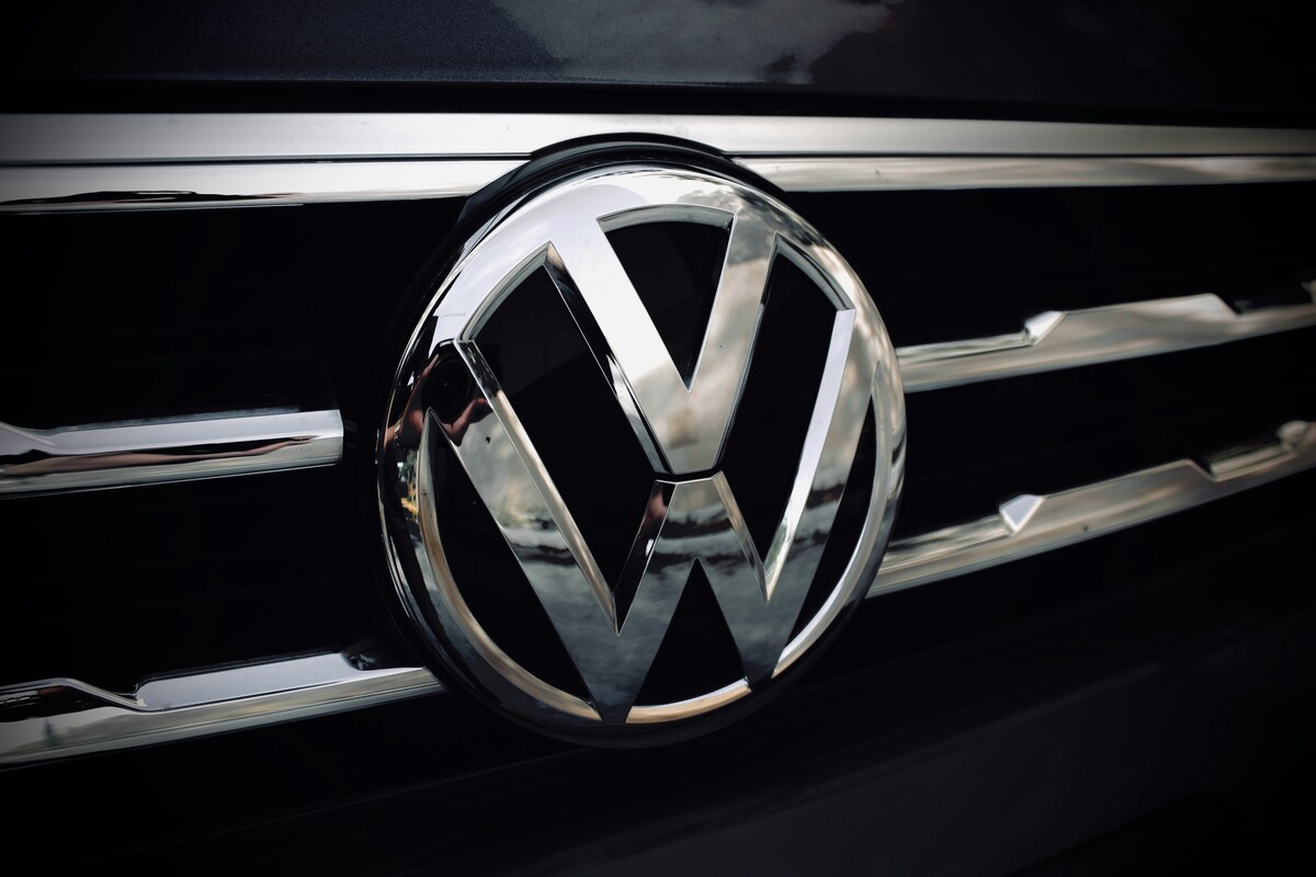 Volkswagen e Audi, richiamo di quasi 3 milioni di veicoli in tutto il mondo: il motivo