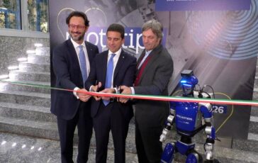 A Milano apre la mostra Prototipi di Futuro di Fondazione Fiera Milano con Assolombarda 364x230