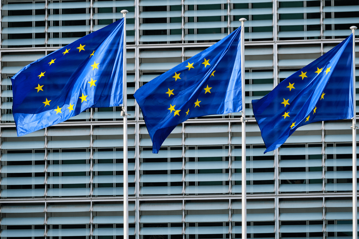 Accordo Trump-Putin, Ue: "Europa non allenta pressione, nuove sanzioni contro la Russia"