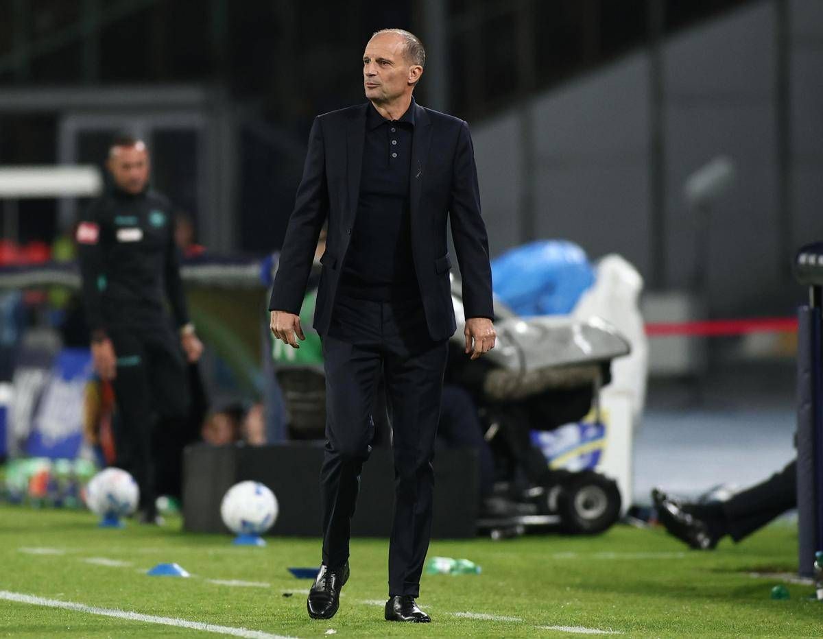 Allegri non dirige l'allenamento dopo il ko del Napoli a Venezia. Cosa è successo