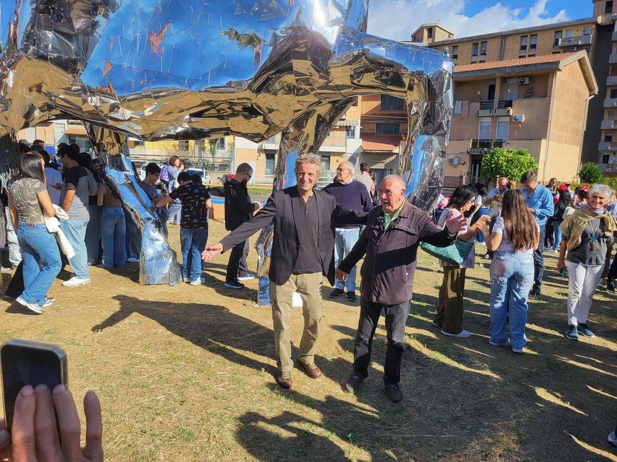Arte, Bonanno Conti: "Pegaso cavallo dei sogni donato a bambini e ragazzi"