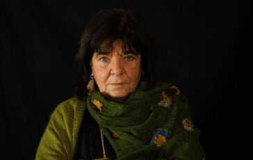arte la poetessa attanasio nessuno e periferia il centro della vita e lumano 2