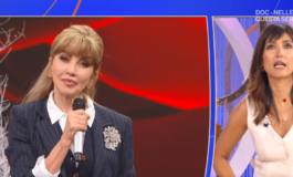 Ballando Milly Carlucci Muti La Rocca e DUrso E nato un triangolo 265x160