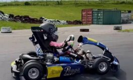 Bambina di cinque anni bandita dalle gare di kart di tutto il mondo la maxi squalifica 265x160