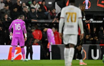 Bournemouth Milan rossoneri in dieci al 28 Maignan espulso per una manata ad Adams 364x230