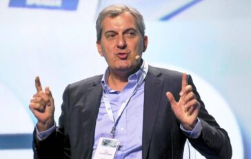 Calabresi si candida a sindaco di Milano Sono pronto per le primarie 364x230