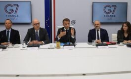 Caro carburanti G7 si mobilita Misure decisive. Macron Lavoriamo per ridurre prezzi. Meloni Sostegno ad azione coordinata su scorte 265x160