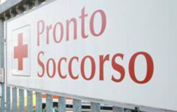 Cecina neonato morto portato in ospedale in un sacchetto disposta lautopsia aperta uninchiesta 364x230