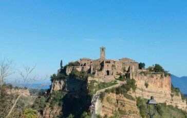 Civita di Bagnoregio e Bolsena conquistano il titolo di Capitale italiana dellarte contemporanea 2028 il progetto vincitore 364x230