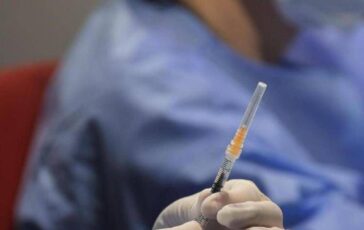 covid ce il nuovo vaccino aggiornato riparte la campagna 2