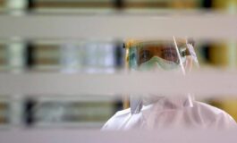 Covid torna a crescere il virus in Europa Lesperto Attenzione alla nuova PJ.2.1 e losservata speciale 265x160