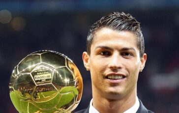 cristiano ronaldo batte messi e suo il pallone doro di tutti i tempi poi sui social il calcio e dei tifosi 2