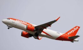 EasyJet equipaggi in sciopero per 5 giorni cancellati oltre 440 voli in Portogallo 265x160