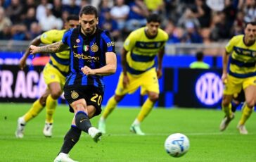 Fallo di Diego Carlos su Esposito interviene il Var giusto il rigore in Inter Parma 364x230