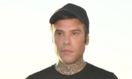 Fedez nei guai la denuncia di due ragazzi Presi a pugni da un suo bodyguard per un selfie 265x160