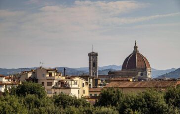 firenze falso allarme bomba a piazzale michelangelo denunciato un 49enne 2