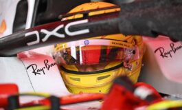 Formula 1 caos nel Gp del Bahrain partenza rinviata due volte e problemi per Ferrari 265x160