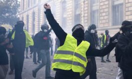 Francia Gilet Gialli Domani in piazza solo i regimi vietano le proteste 265x160