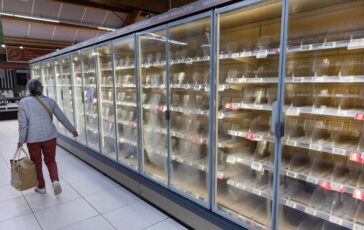 Francia attacco informatico ai supermercati centinaia di frigoriferi fuori uso 364x230