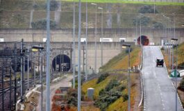Francia minibus si scontra con treno fermo allingresso del tunnel della Manica 19 feriti di cui 5 gravi 265x160