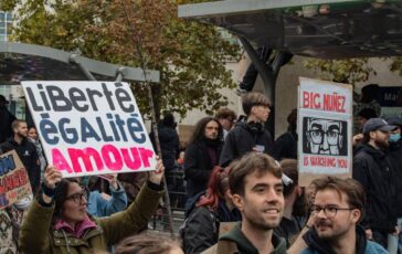 Francia nuova giornata di proteste allarme sicurezza 150mila manifestanti attesi a Parigi 364x230