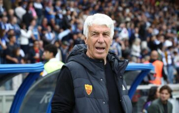 Gasperini Rosso a Malen Era fallo ripetuto su di lui. Basta fotogrammi il calcio non e questo 364x230