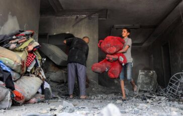 Gaza due bambini uccisi in attacchi di Israele nella Striscia 364x230