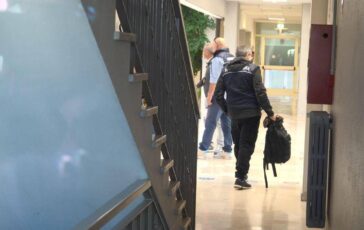 Giallo Pietracatella agenti in un liceo di Campobasso continua la caccia al computer 364x230
