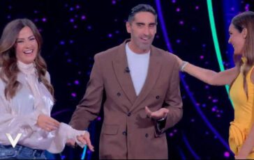 Giorgia Palmas e Filippo Magnini Diventeremo genitori di un maschietto 364x230