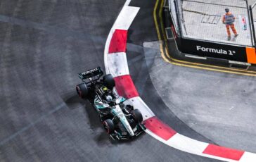 Gp Singapore ordine darrivo e classifica Mondiale Antonelli allunga ecco quando puo diventare campione F1 364x230