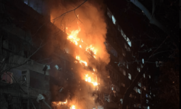 Guerra Russia Ucraina 180 droni verso Mosca temporaneamente chiusi gli aeroporti. Blackout a Kiev dopo attacco 265x160