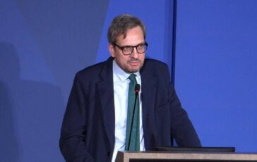 Guidesi Regione Lombardia Fabbrichiamo intelligenza artificiale per autosostenibilita 364x230