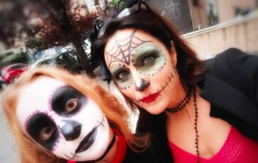 Halloween trucchi e maschere possono danneggiare la pelle ecco i rischi 364x230