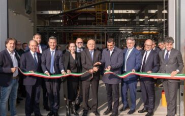 hera inaugura a modena impianto riciclo plastiche rigide di aliplast 2