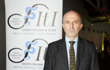 Hpv Signorelli San Raffaele Sfida e convincere i cittadini a vaccinarsi 364x230