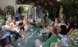 Il Premio Malaparte a Samanta Schweblin la scrittrice a Capri per ritirare il riconoscimento 265x160