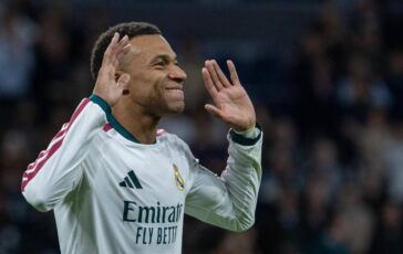 Il Real di Mourinho vince il Clasico Barca battuto 2 1 364x230