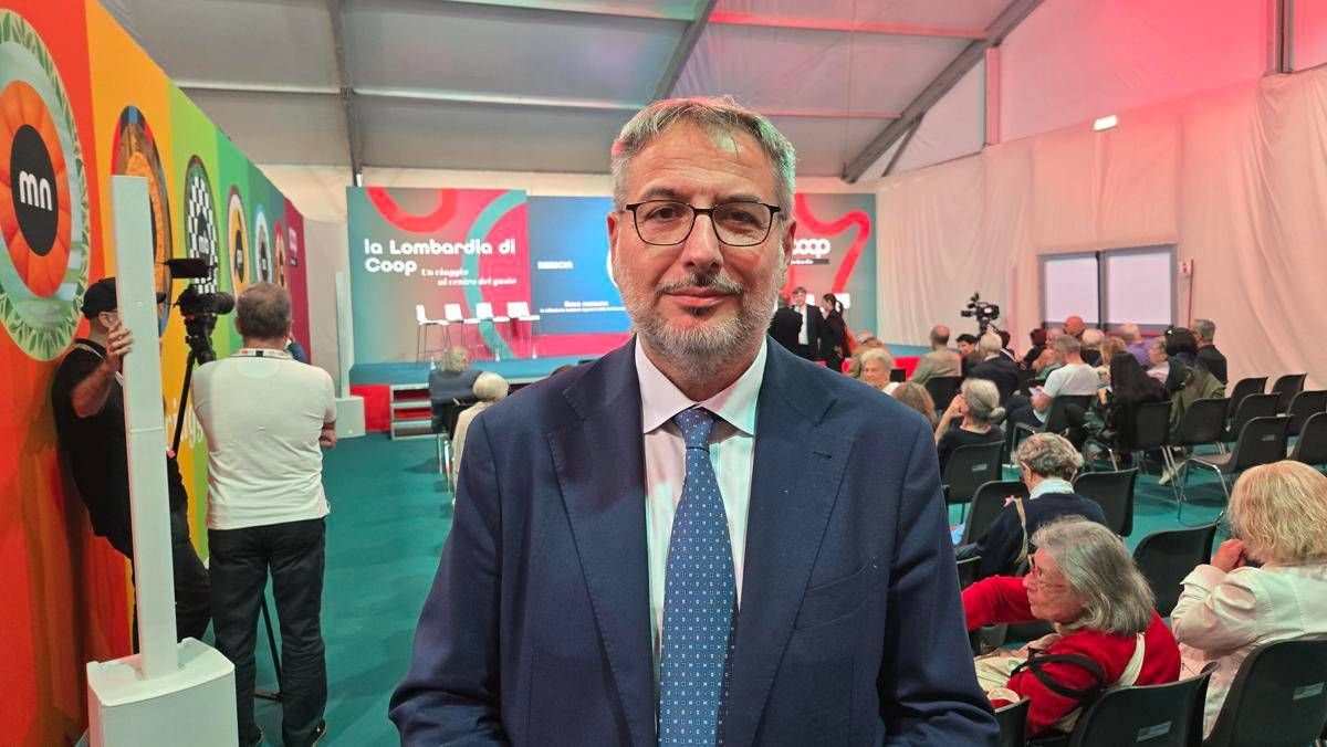 Imprese, Gamberini (Legacoop): "Sistema cooperativo redistribuisce il valore aggiunto"