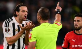 Juventus Rennes Gatti colpisce Samba prima del rinvio arriva il giallo ma il difensore rischia grosso 265x160