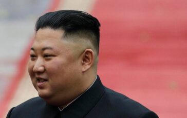 kim jong un si rivede il leader nordcorano in visita in cina attraversando nuovo ponte 2