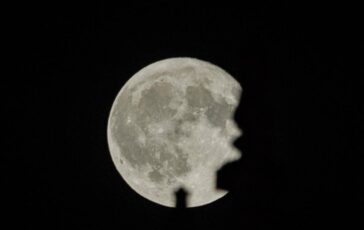 la superluna tre sciami di meteoriti e la parata dei pianeti tutti gli eventi celesti di novembre 2026 2