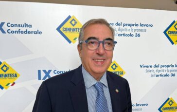 Lavoro Gasparri FI Politica deve ascoltare a 360 gradi le forze sociali 364x230