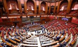 Legge elettorale ultimo atto alla Camera oggi voto finale tra vedette catafalco e pronostici 265x160